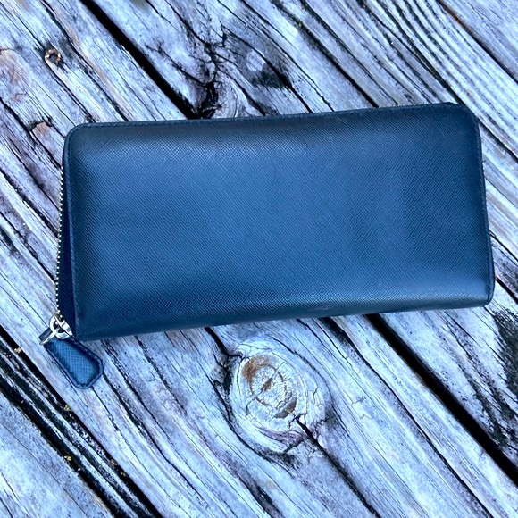 Leather Coach Wallet - Picture 2 of 4